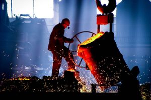 Потенційні іноземні інвестори пов'язують відновлення України з гарантіями безпеки