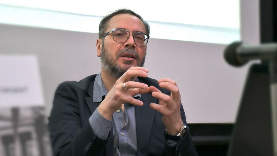 Андрощук: Мне кажется, каких-то минимальных благодарностей я заслуживаю