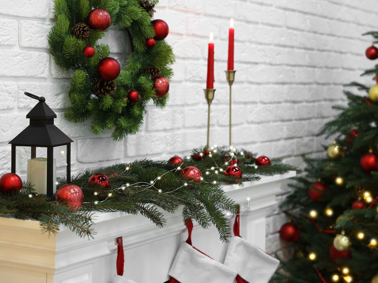 Новорічний декор можна зробити бюджетним