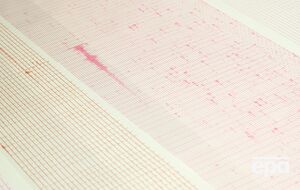 Цунами со значительным затоплением возможно или уже происходит, предупредили в метеорологической службе США