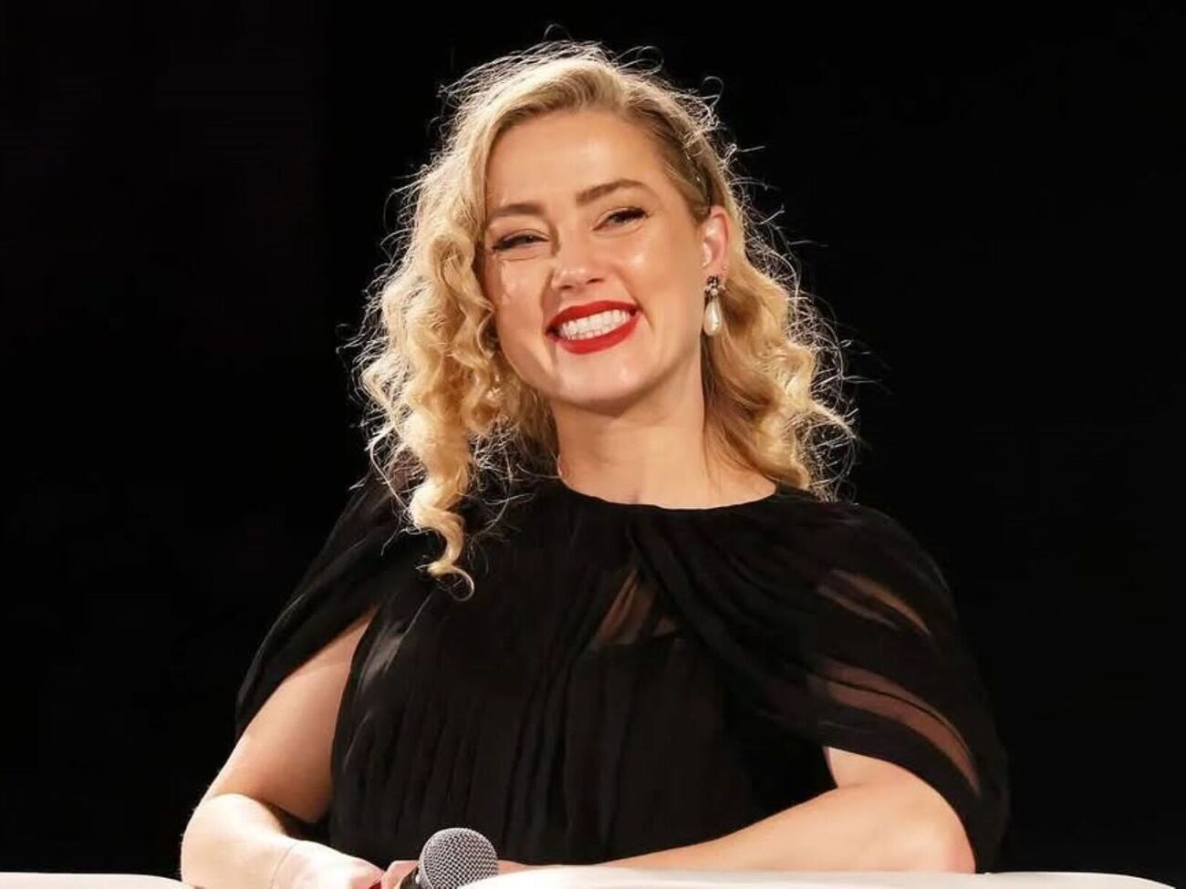 Херд скрывает личную жизнь