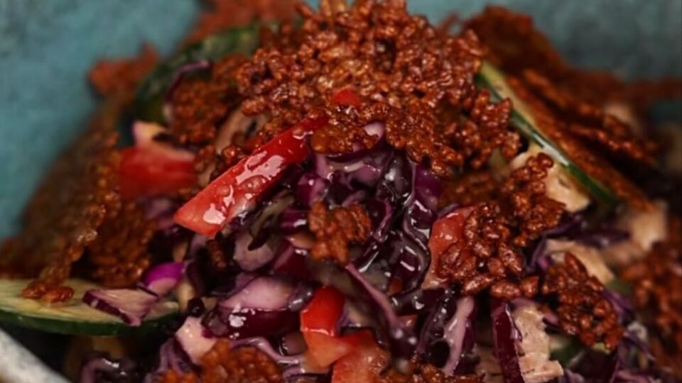 До салату потрібно додати запечений рис