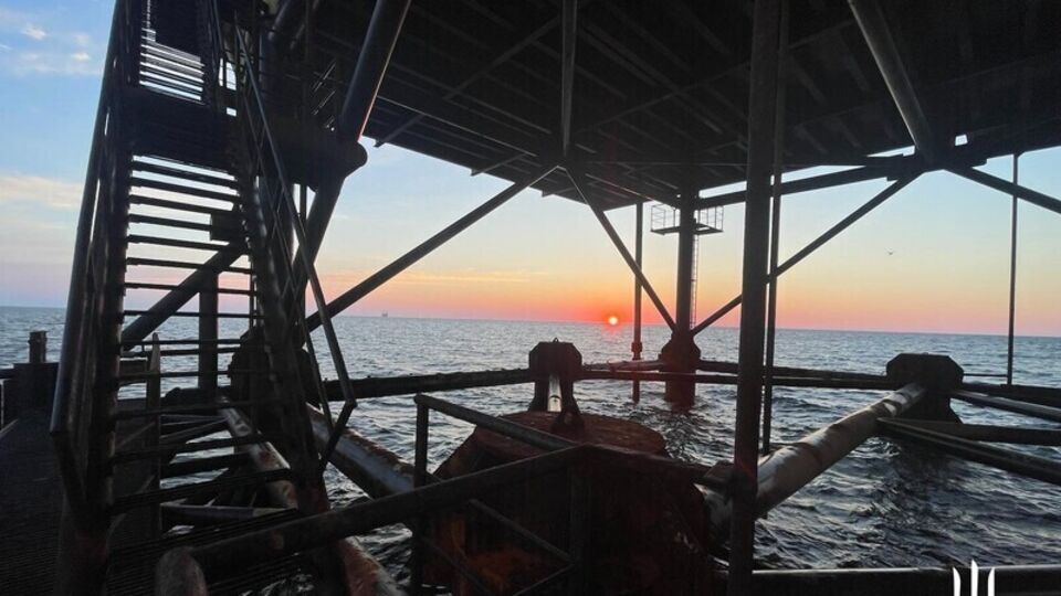 РФ захватила украинские буровые установки в Черном море в 2015 году