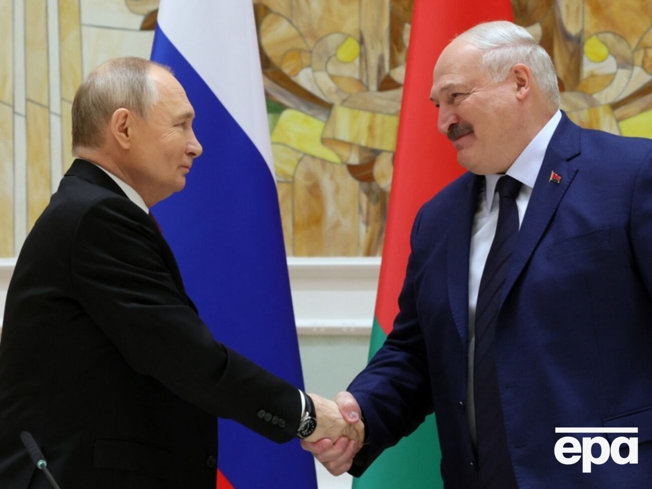 Путін заявив Лукашенку, що може розгорнути "Орєшнік" у Білорусі до кінця наступного року
