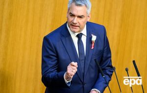 Нехаммер заявил, что готов способствовать "строительству мостов", ведущих к миру