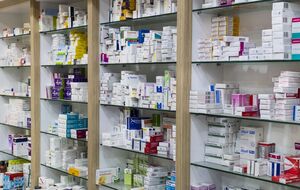 Дві компанії є лідерами постачань медикаментів у роздрібні мережі, заявив політолог Постернак