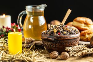 Кутью подают на стол охлажденной