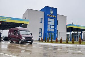 Не працюють КПП у трьох областях