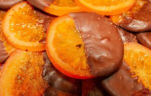 Шоколад должен быть с одной стороны печенья