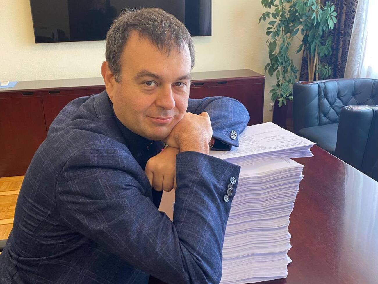 Гетманцев наголосив, що завдяки зростанню номінальних зарплат реальні зарплати відновилися й 2024 року перевищили довоєнний рівень