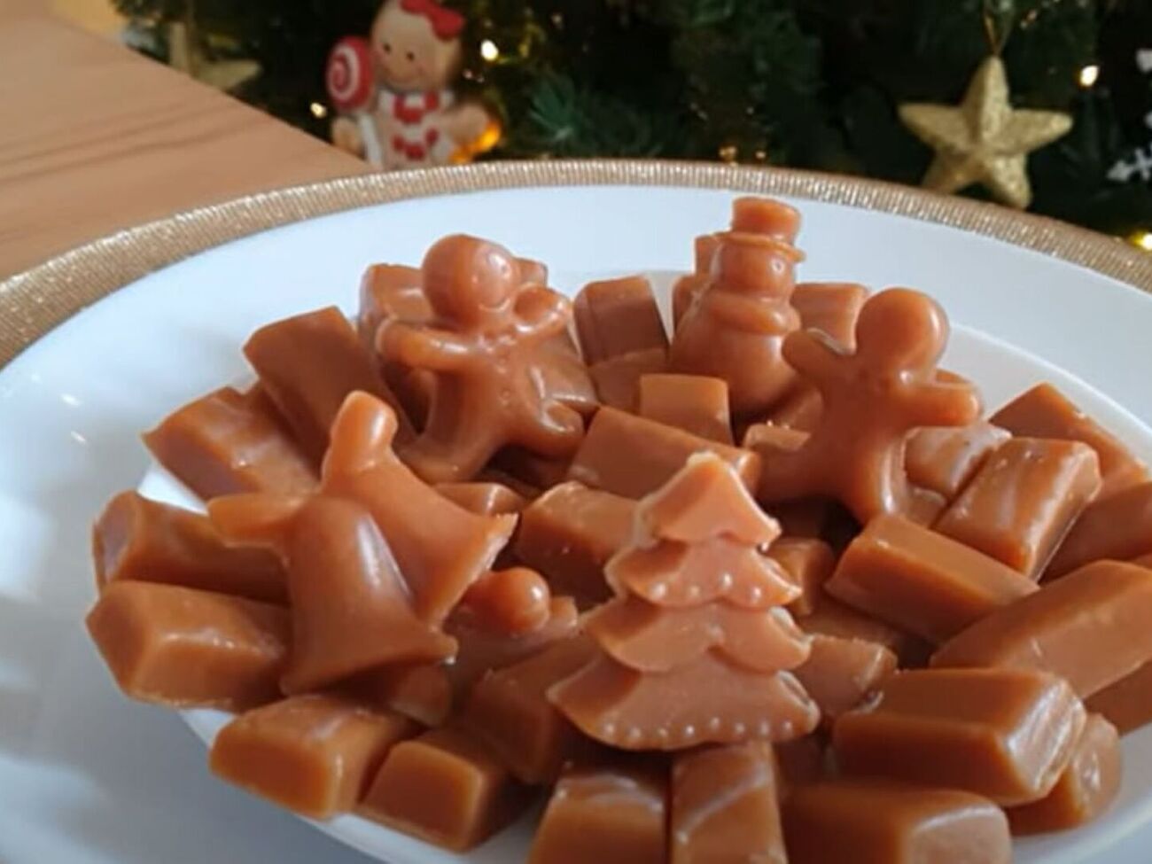 Ириски будут храниться долго, если их запаковать в бумагу