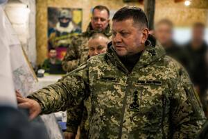 Залужный считает, что государственные институты в Украине не могут улучшить комплектование сил обороны без применения непопулярных мер