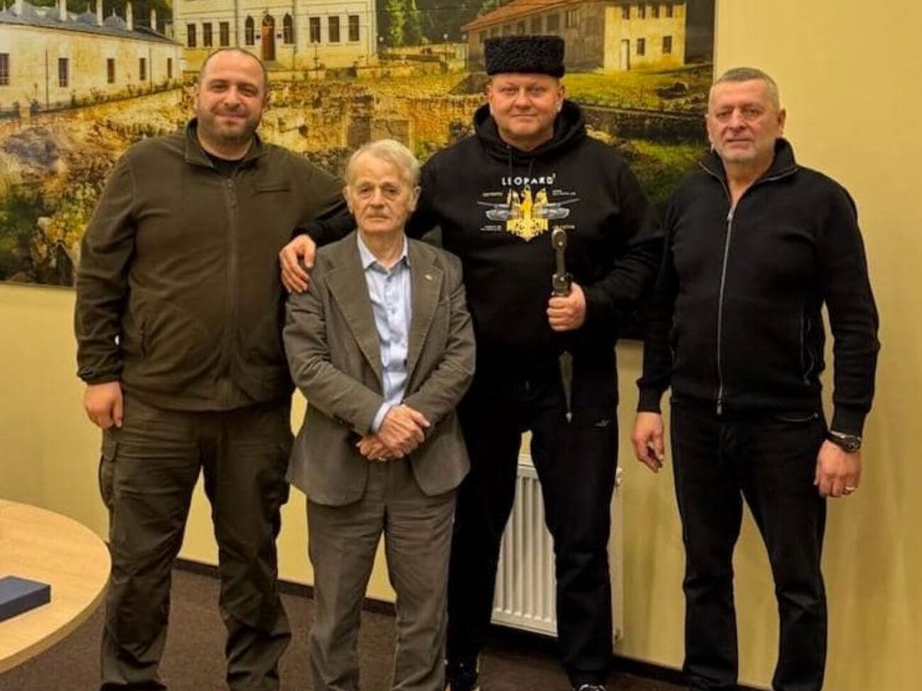 Встреча Залужного и Умерова с Джемилевым и Чийгозом состоялась в офисе Меджлиса крымскотатарского народа