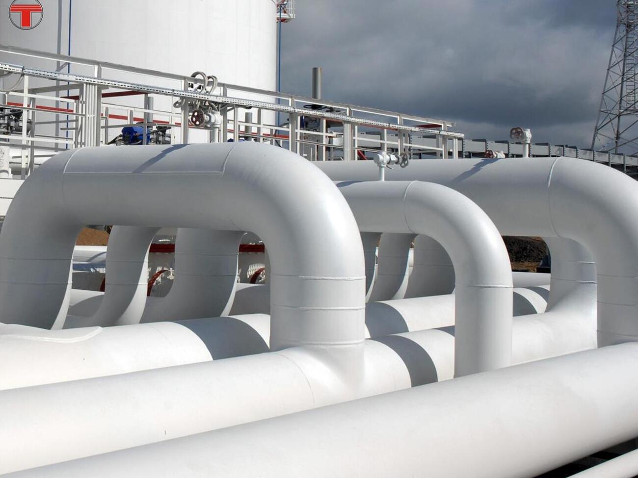 Коваль отмечает, что нефтепровод Украина пыталась вернуть в государственную собственность с 2011 года