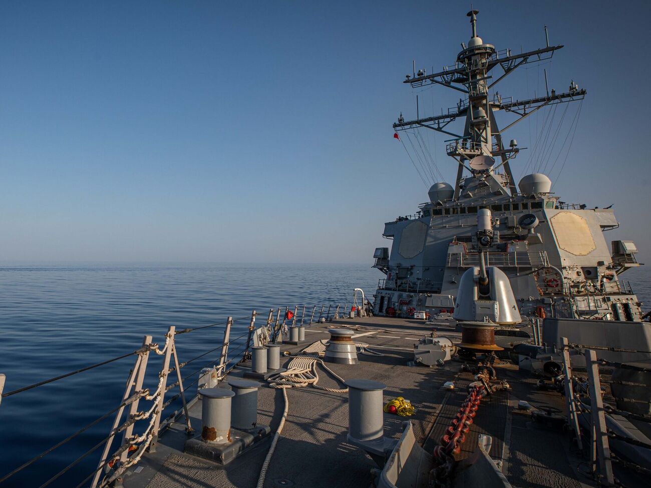 У Червоному морі чергують кораблі ВМС США