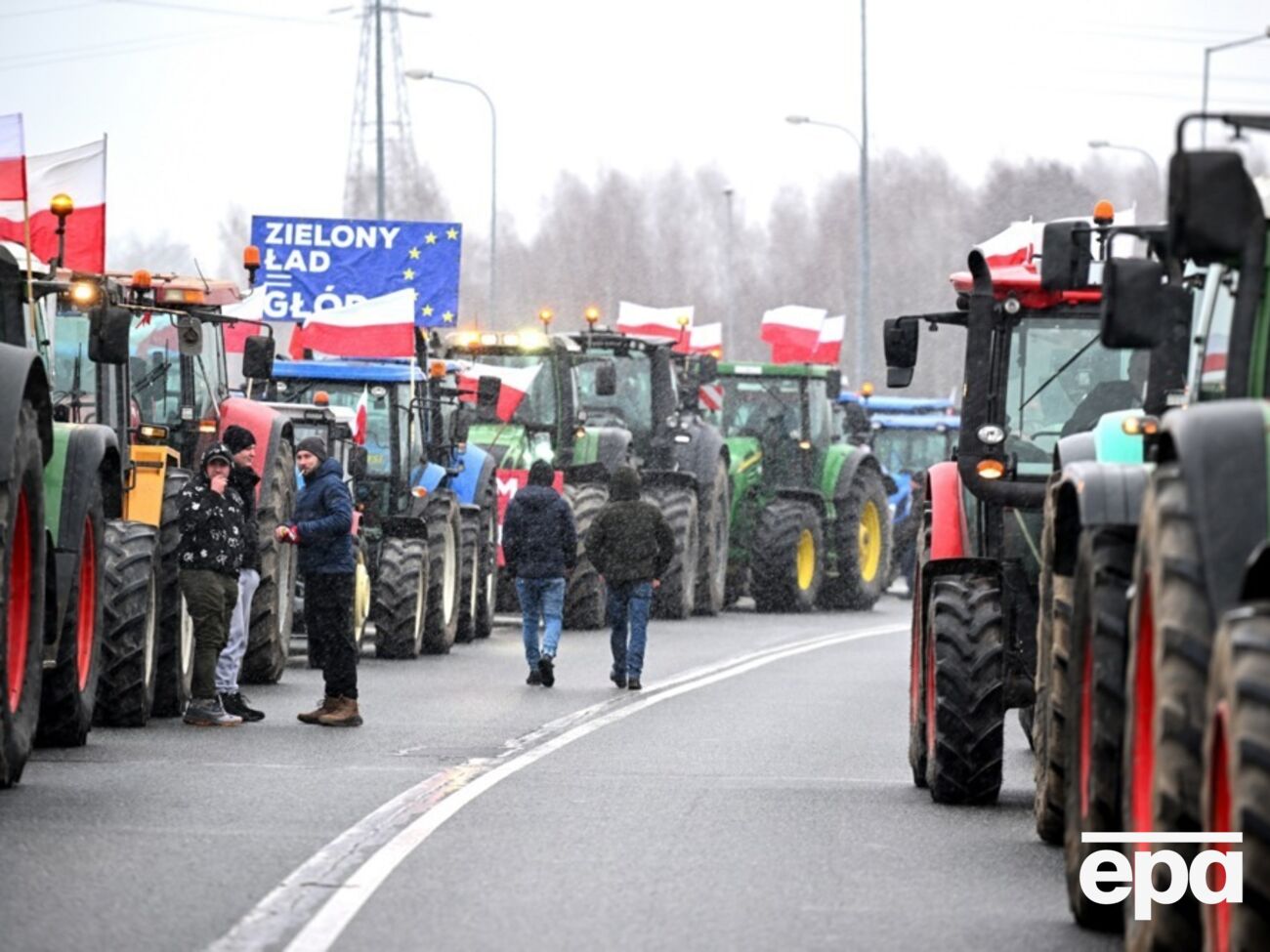 Участники акции перекрыли движение утром 9 февраля
