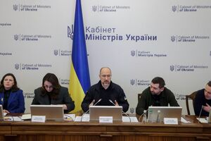 Шмигаль провів робочу нараду із представниками Мінфіну, Міністерства економіки, Офісу президента і народними депутатами