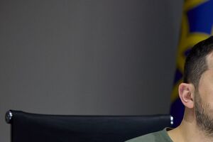 Зеленський: Продовжуємо перезавантаження команди управління в силах оборони