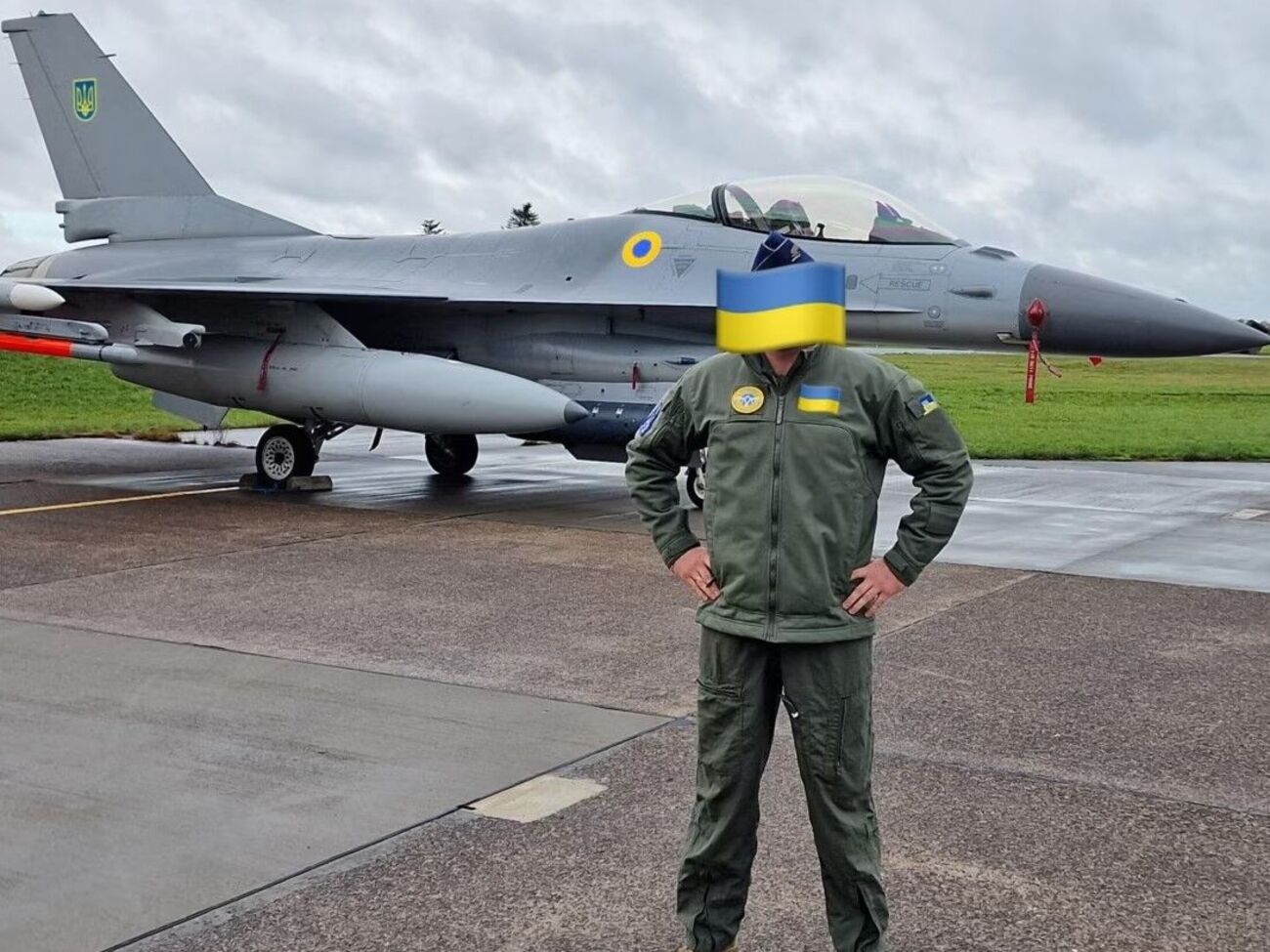 Українські пілоти навчаються на F-16, зазначив Ігнат