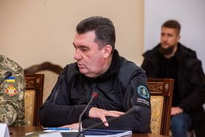 Україна потребує зброї, зазначив Данілов