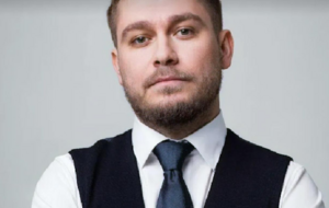 Партия Орбана въехала в новый скандал. Мало было Орбану мэров, которые гудели на яхте с секс-работницами и кокаином так, что это стало хитом на PornHub