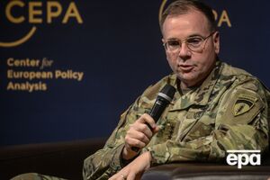 Годжес вважає складним рішенням президента замінити Залужного на Сирського