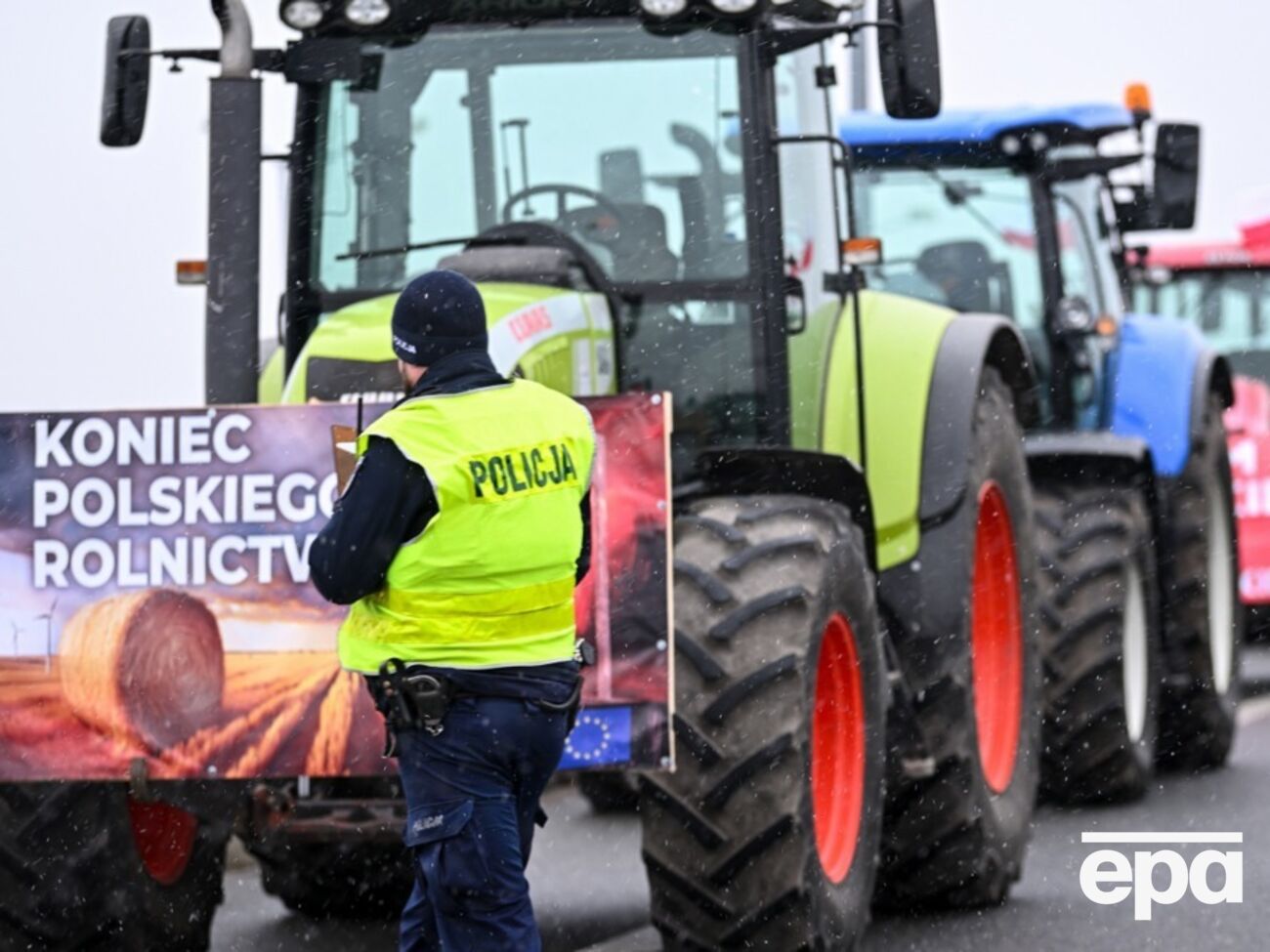Протестувальники заявили, що будуть пропускати по одній – три вантажівки на годину