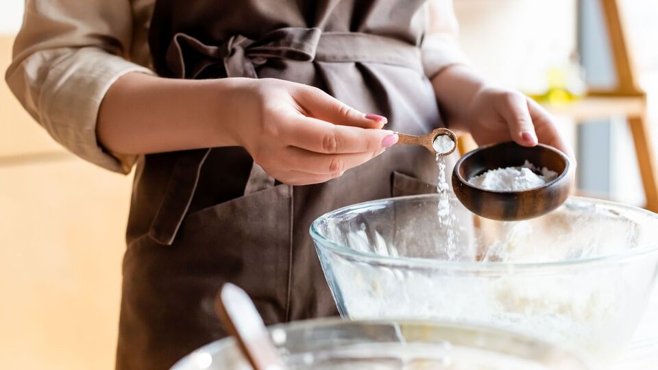 Углекислый газ, содержащийся в газировке, придаст готовому блюду необходимую текстуру и легкость