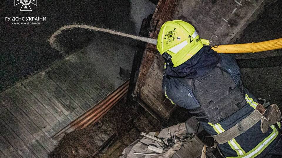 У Дніпрі вночі гасили дві пожежі після атаки дронами