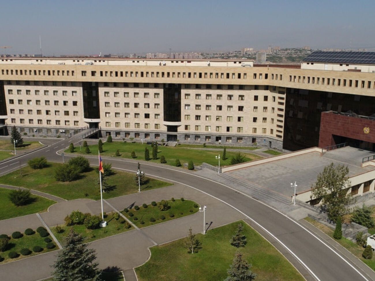 Міноборони Вірменії заявило про двох загиблих і поранених