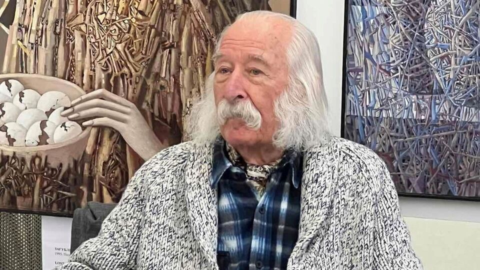 Марчук написал около пяти тысяч картин, провел более 150 персональных и около 50 коллективных выставок