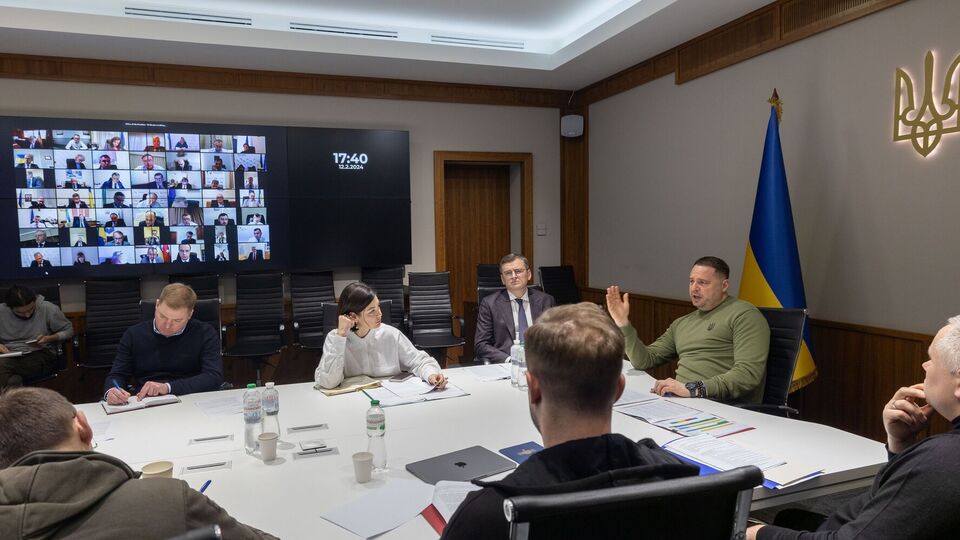 На саммите лидеры государств будут говорить о плане достижения "справедливого, всеобъемлющего и устойчивого мира", отметил Ермак