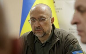 Шмыгаль: Офицеры сосредоточатся на выполнении боевых задач, а не на бюрократической переписке