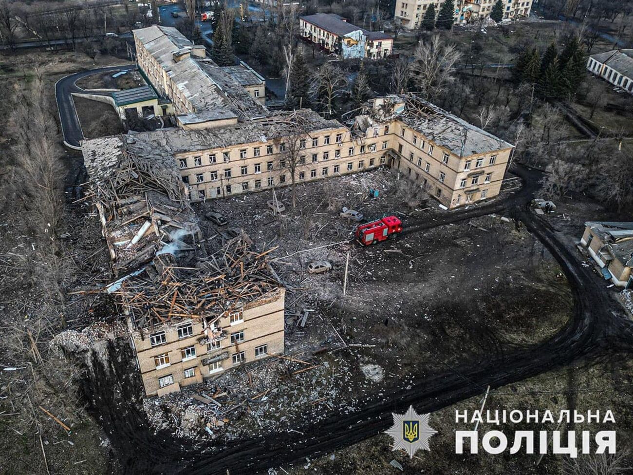 Російські ракети поцілили в будівлю лікарні