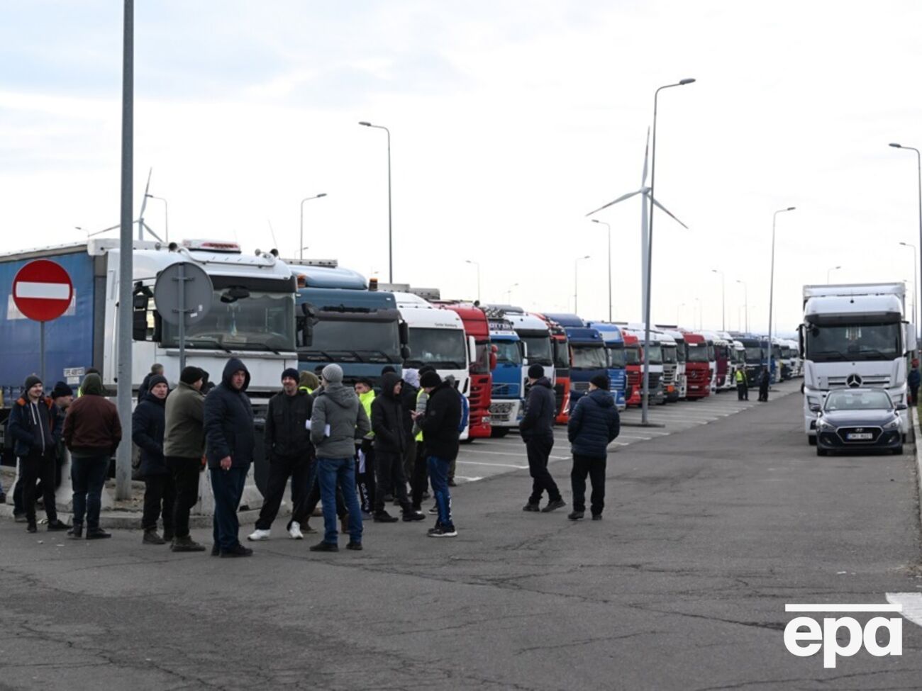 Польські фермери обіцяли заблокувати всі пункти пропуску на кордоні з Україною