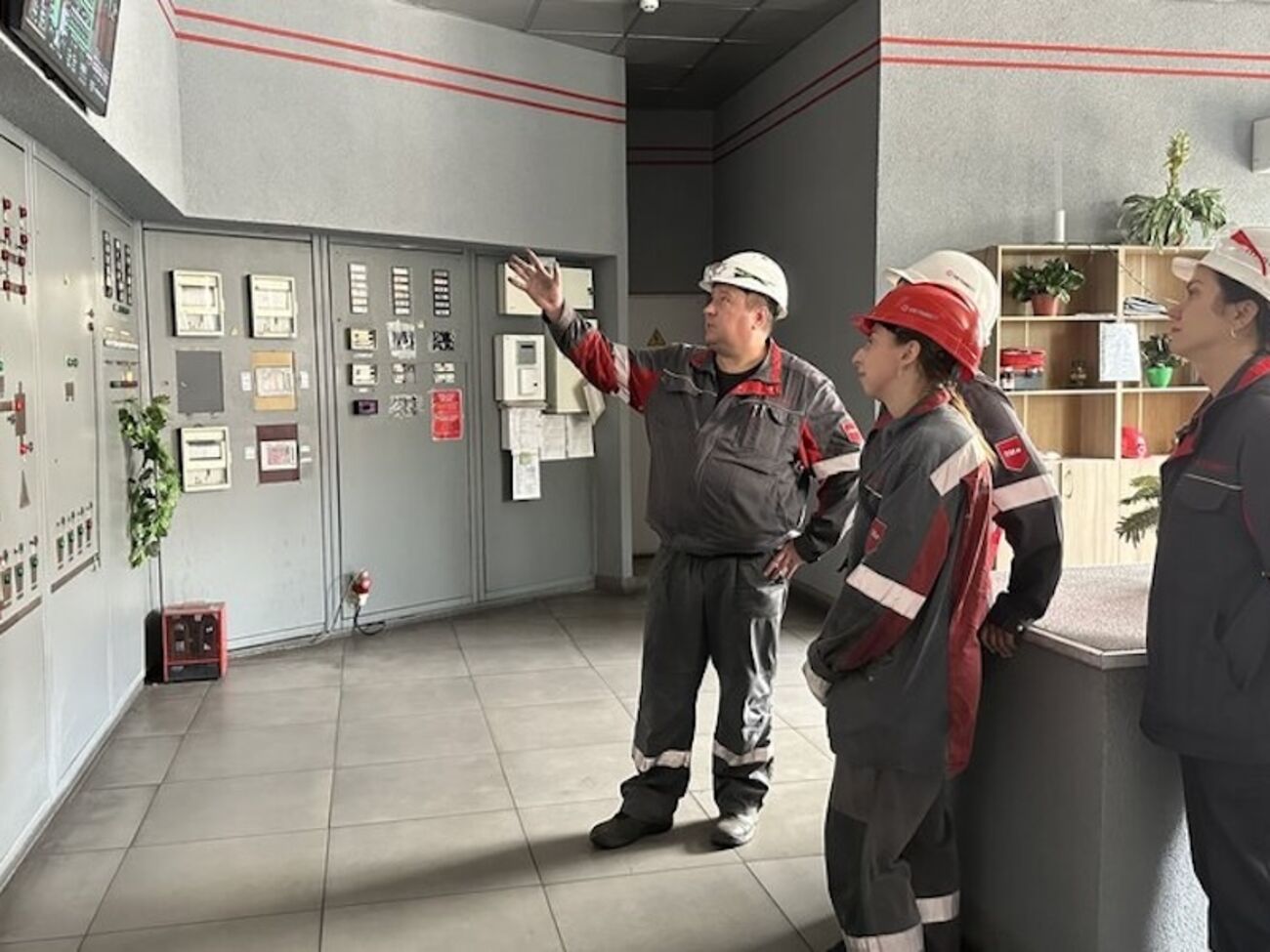 "Метінвест Політехніка" поєднує дистанційне навчання з дуальною освітою та лабораторними офлайн-практикумами