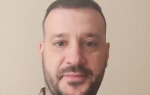 То, что сейчас происходит в войне, очень напоминает мне Майдан. Возможно, те критические события, которые должны наступить в ближайшие дни, встряхнут нас снова