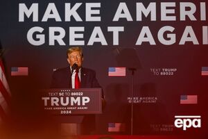 Трамп розглядає можливість підштовхнути Україну до переговорів про припинення війни з РФ, якщо повернеться до влади, зазначив ЗМІ
