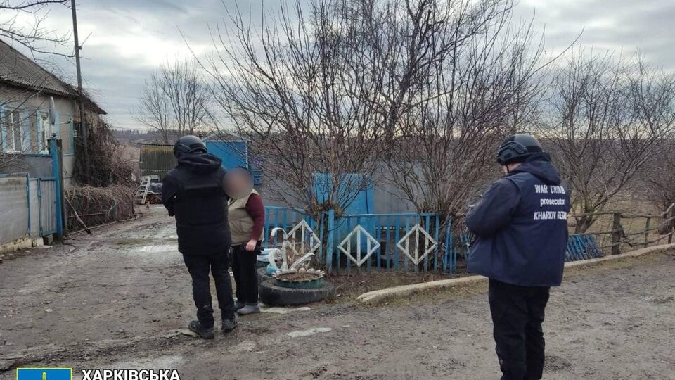 Унаслідок дронової атаки РФ у Дворічній постраждало двоє чоловіків, зазначили у прокуратурі