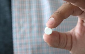 Аспирин обладает несколькими свойствами при применении его на огороде