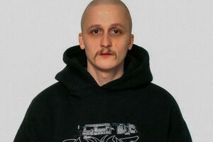 thekomakoma: Є час забави, є час війни