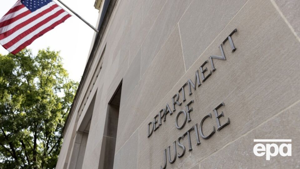 Этот перевод является первым в своем роде переводом средств от США иностранному союзнику с прямой целью помощи Украине
