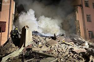 У Слов'янську окупанти влучили ракетою у школу, зазначили у Донецькій ОВА