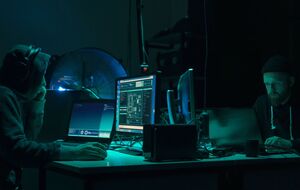 Хакери публікували в українських медіа фейки про Авдіївку