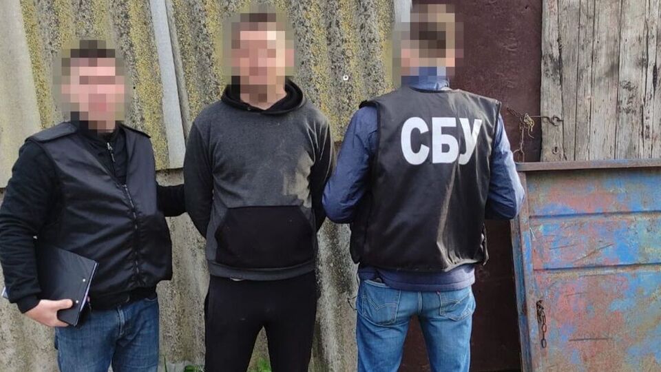 Співробітники СБУ затримали підозрюваного під час стабілізаційних заходів на деокупованій території області