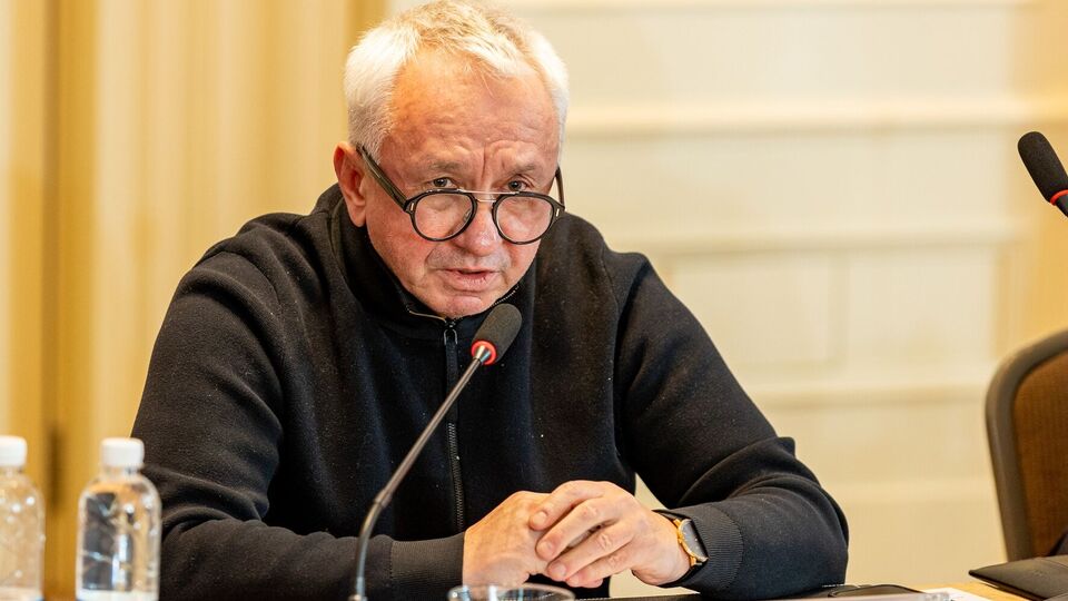 Олексій Кучеренко підкреслив, що держава має втрутитися й розробити механізми захисту населення від таких ситуацій