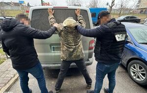 СБУ затримала підозрюваного у власному будинку