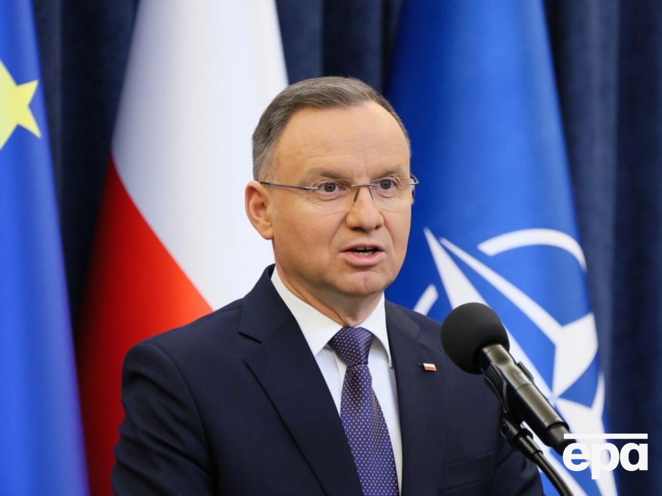 Президент Польши выразил надежду, что конфликт на границе будет разрешен мирным способом