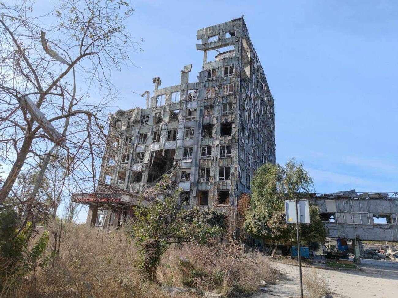 Взятая оккупантами Авдеевка полностью разрушена