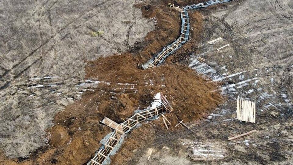 У ЗСУ показали будівництво окопів